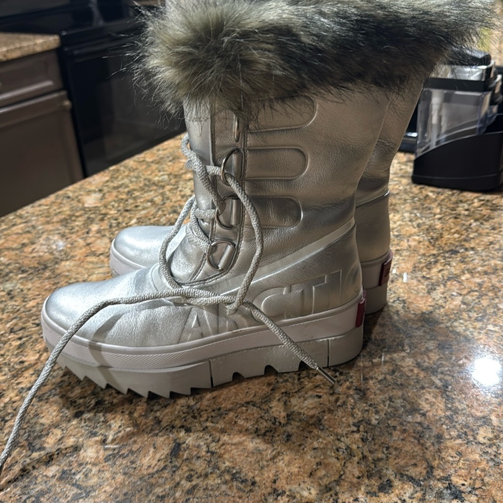 Sorel Artic Fur Boots